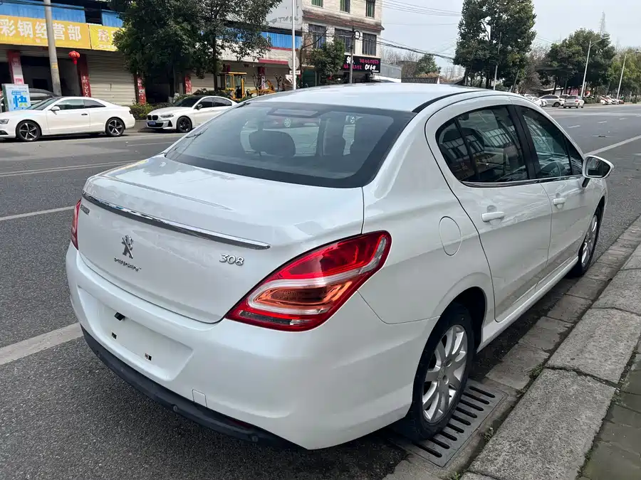Peugeot 308