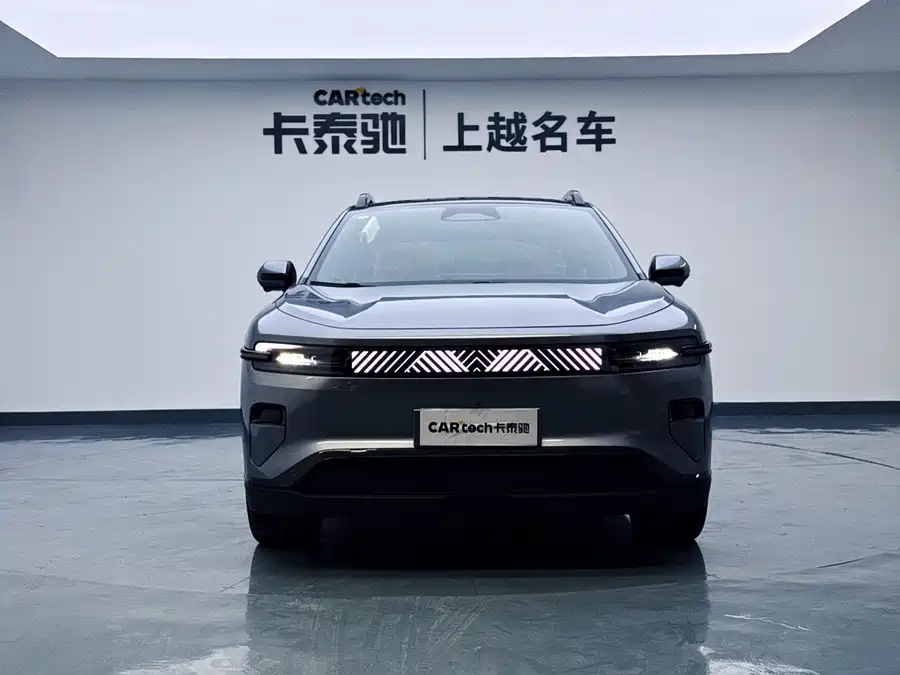 Changan E07