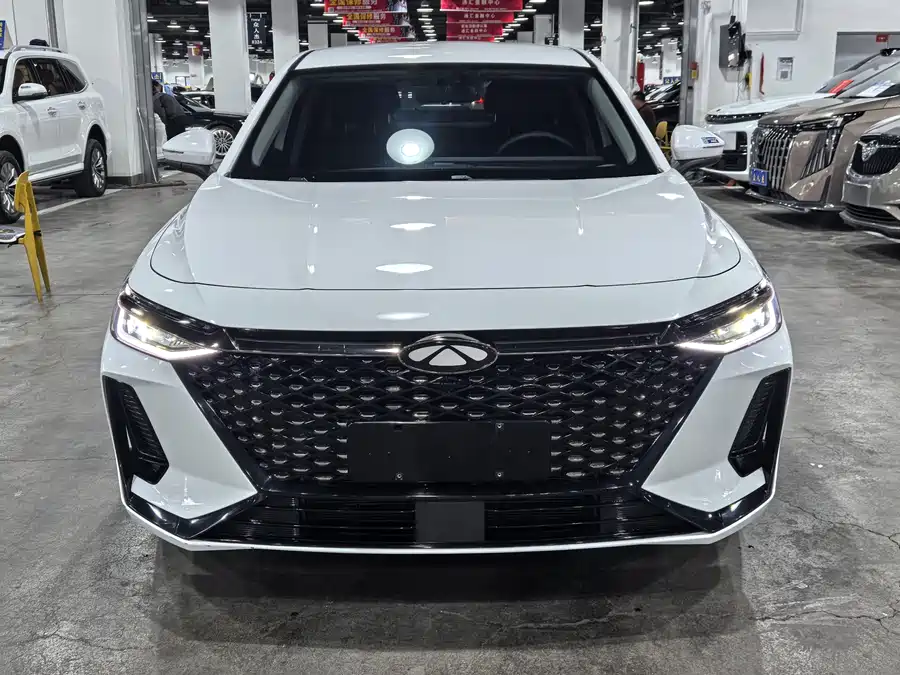 Chery Fengyun A8