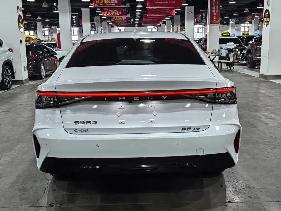 Chery Fengyun A8
