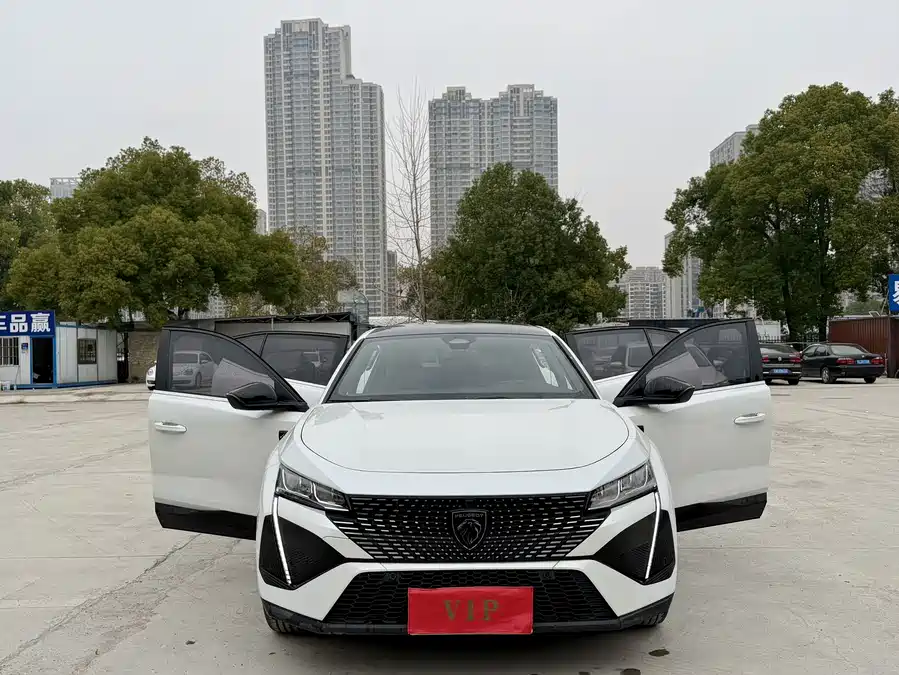 Peugeot 408X