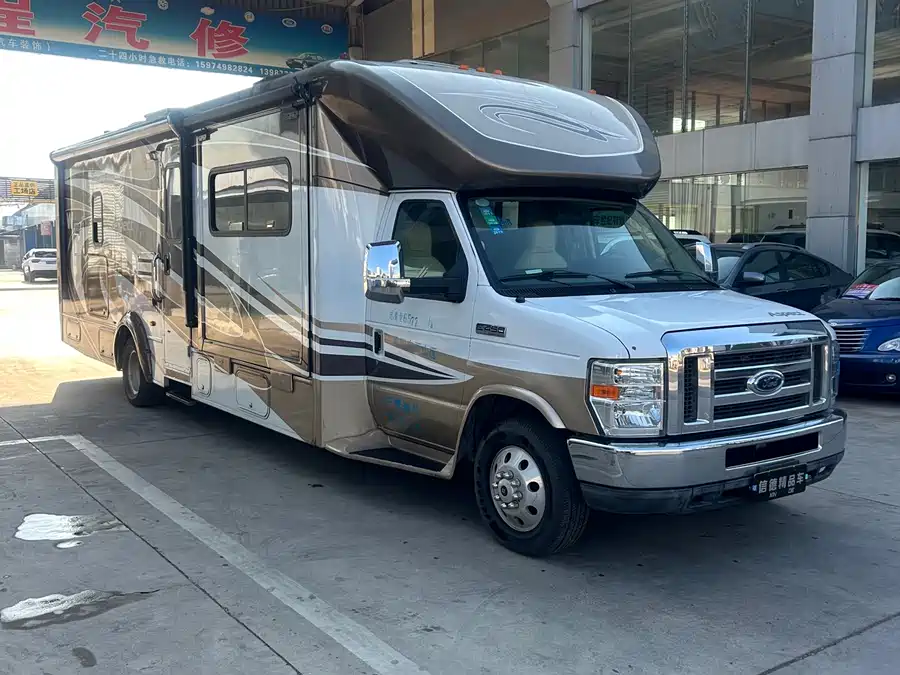 Ford E350