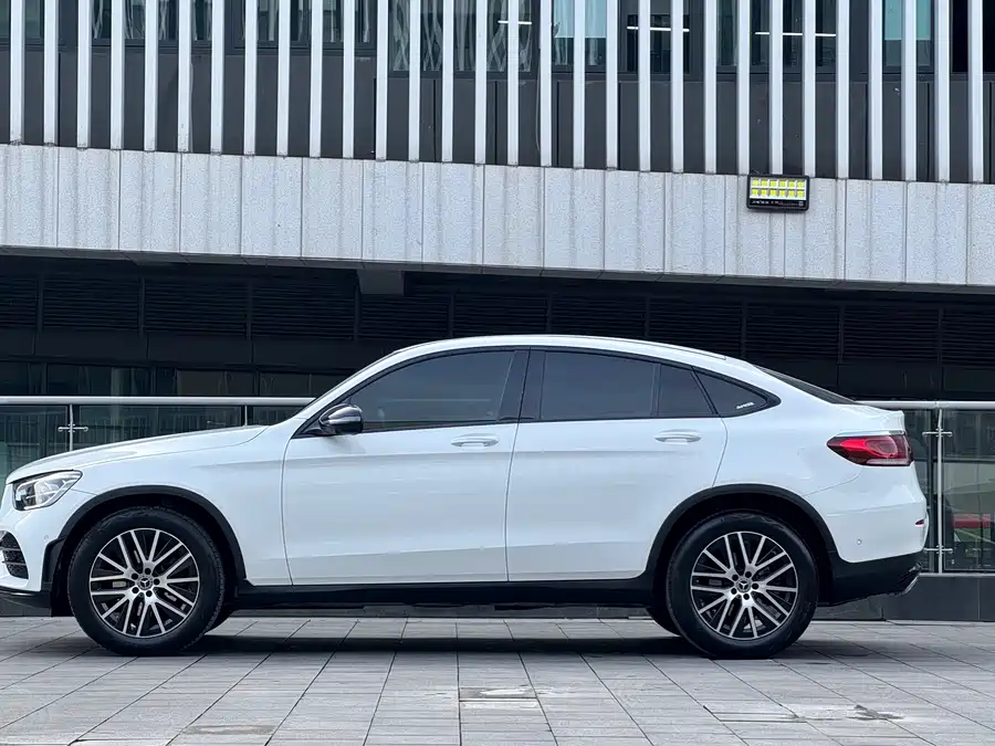 Mercedes Benz GLC coupe