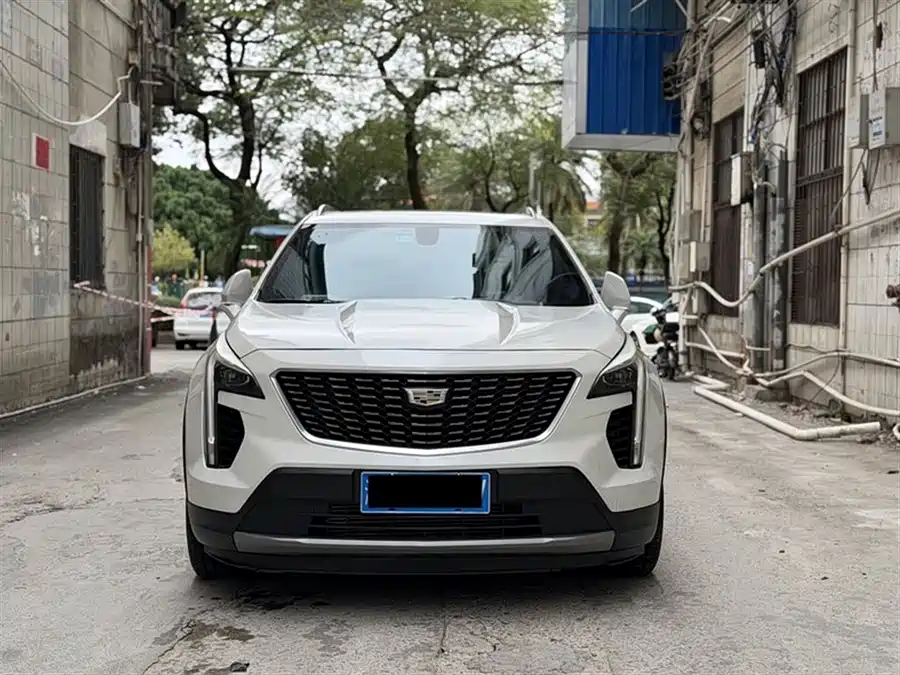 Cadillac XT4