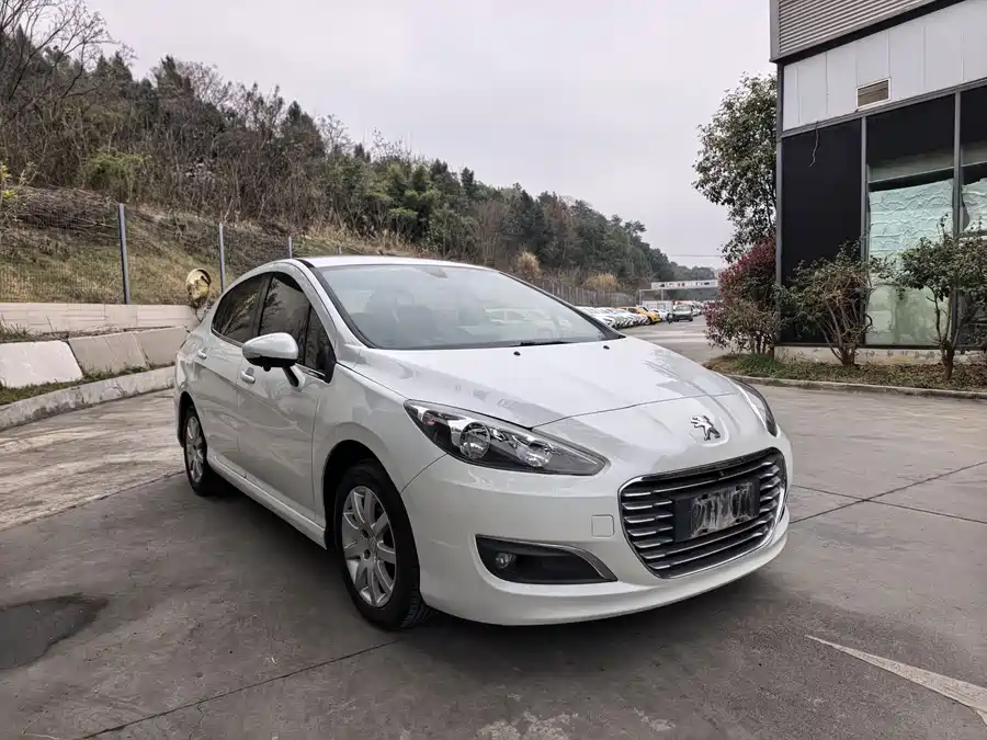 Peugeot 308