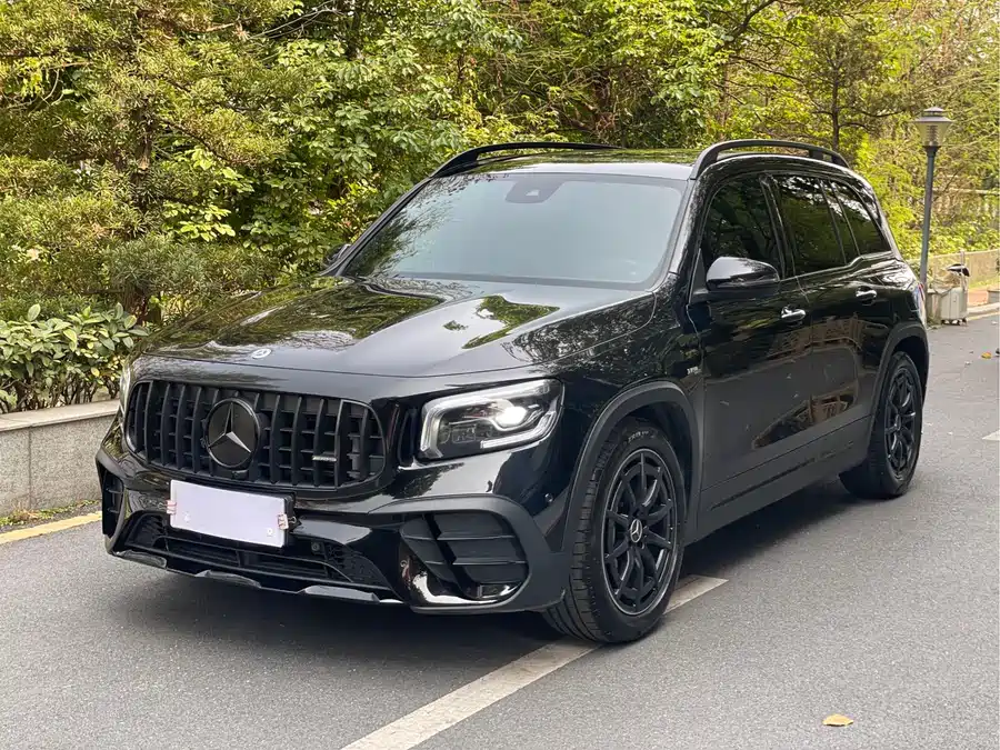 Mercedes Benz GLB AMG