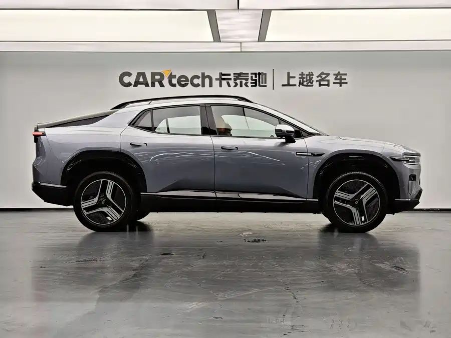 Changan E07