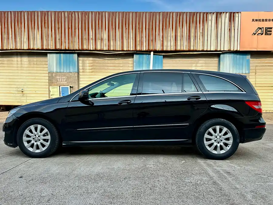 Mercedes Benz R-rated