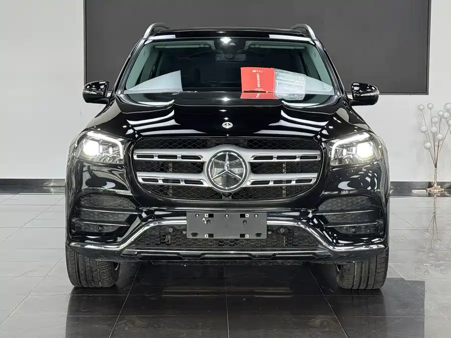 Mercedes Benz GLS