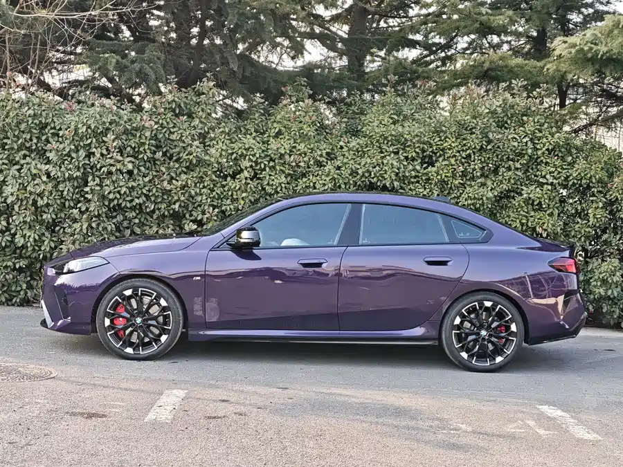 BMW M235L