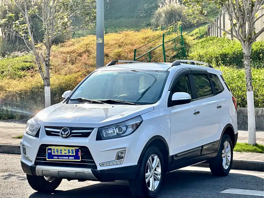 BAIC S3