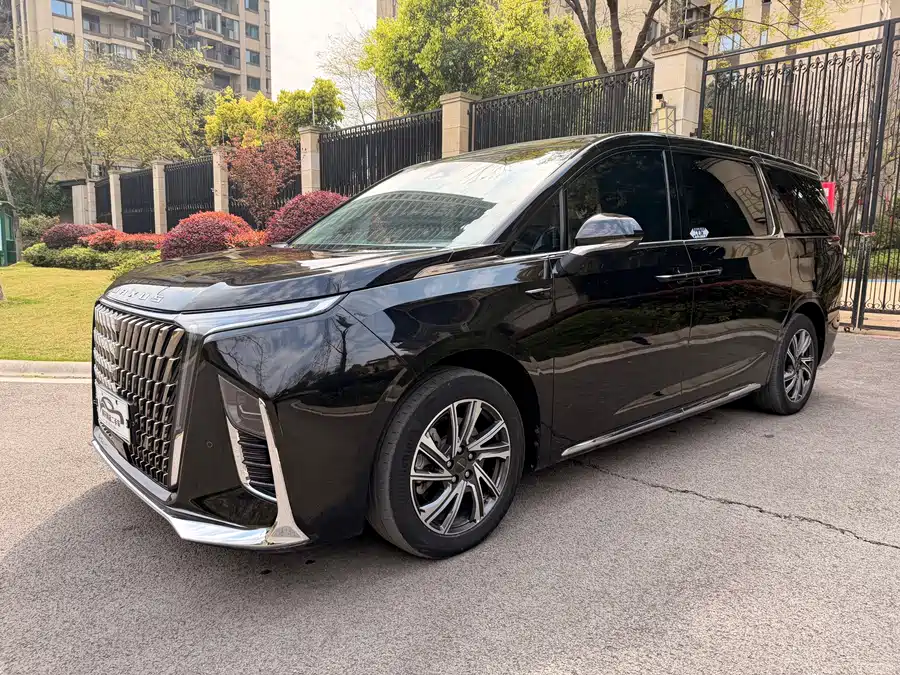 Maxus G90
