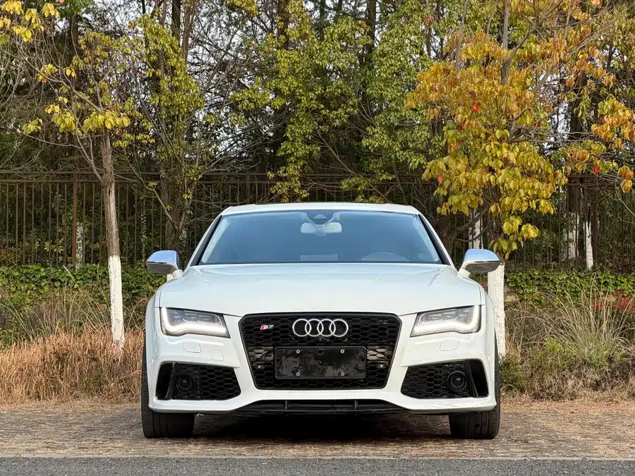 Audi S7