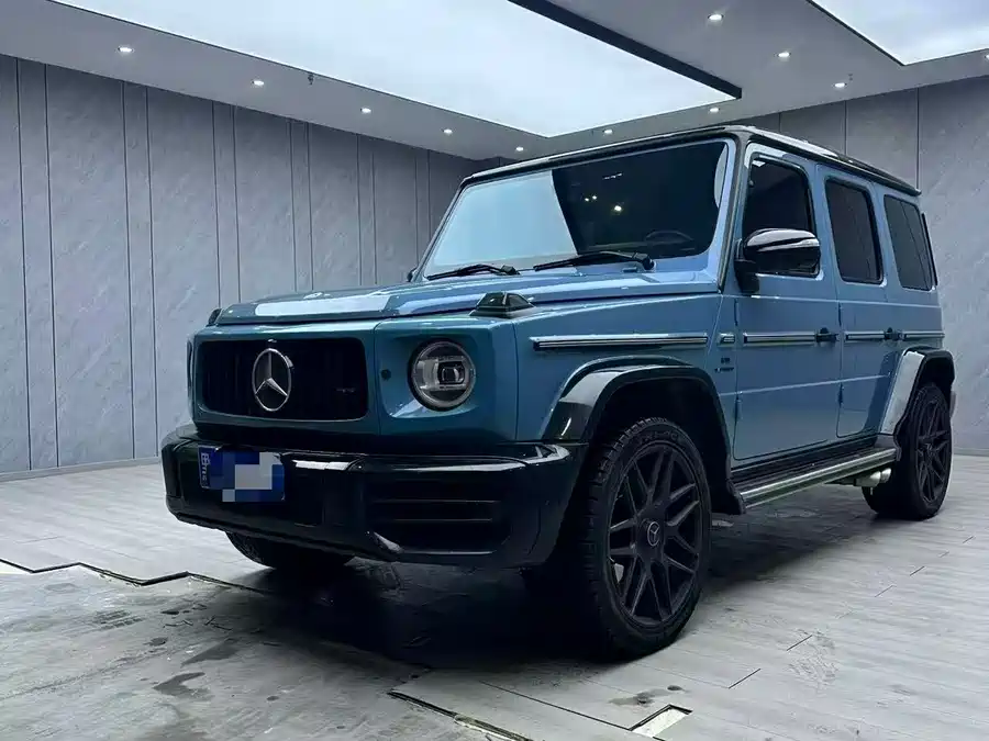 Mercedes Benz G-rated