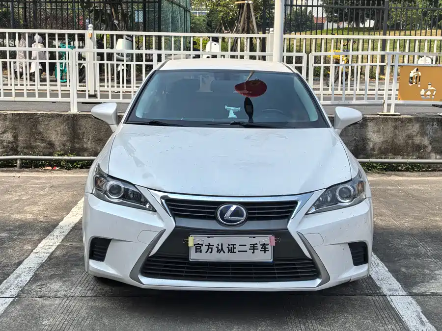 Lexus CT