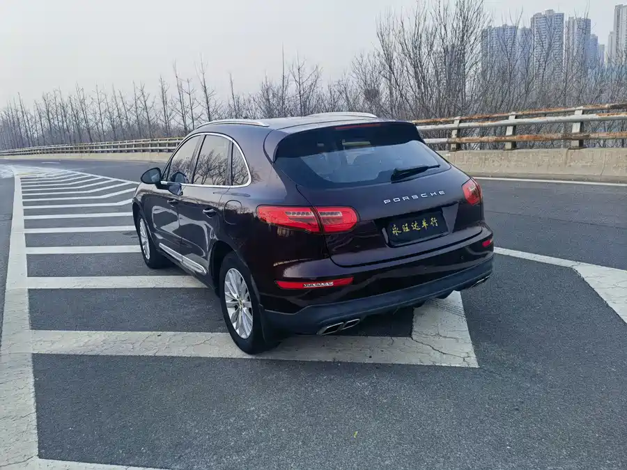 Zotye SR9