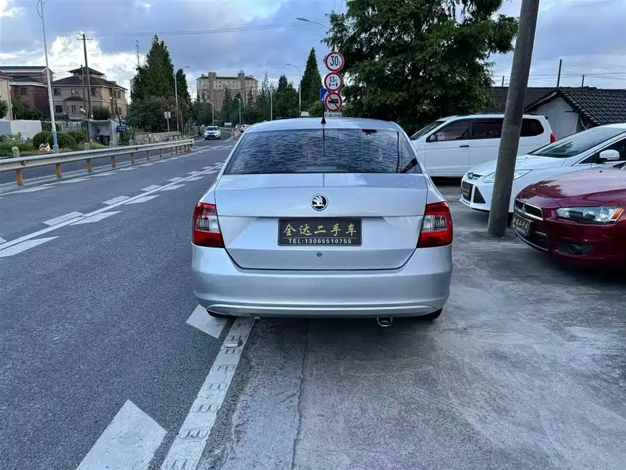 Skoda Rapid