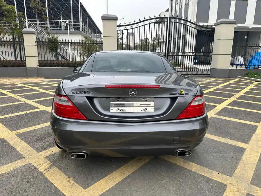 Mercedes Benz SLK-Class