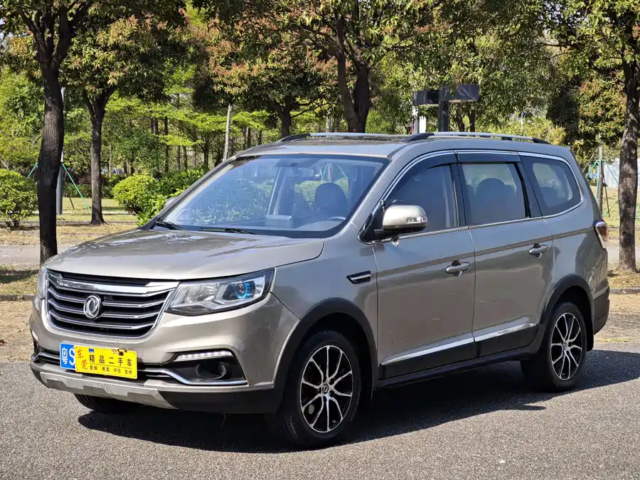 Dongfeng Jingyi X6
