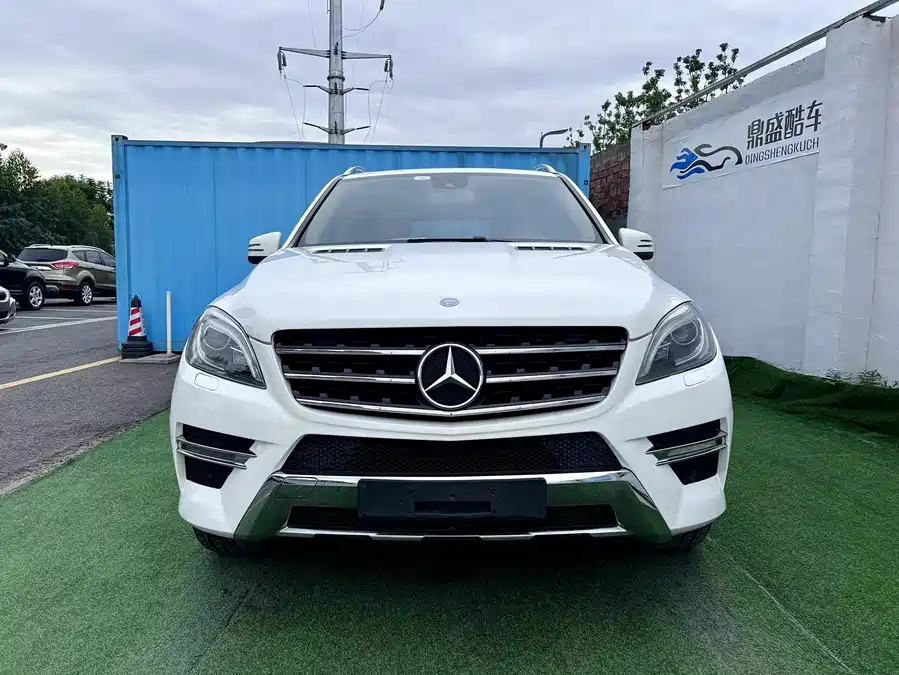 Mercedes Benz M-Class