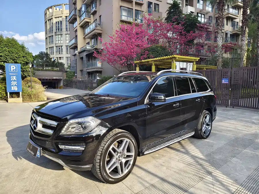 Mercedes Benz GL-Class