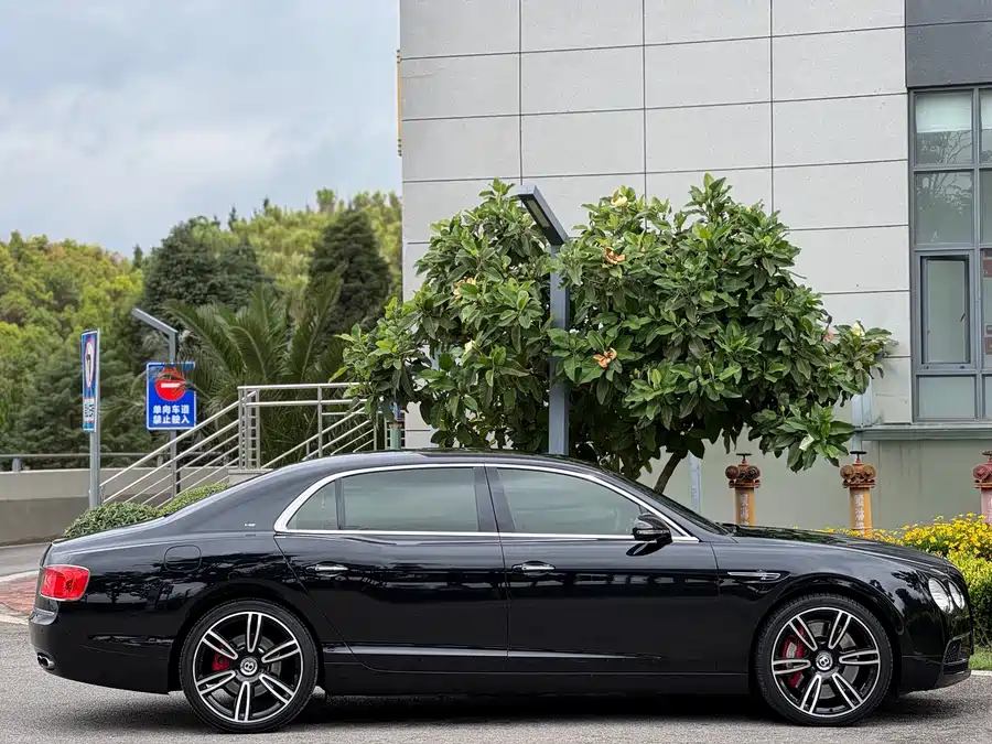 Bentley Flying Spur