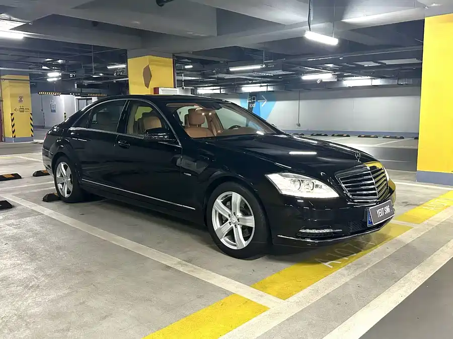 Mercedes Benz S class
