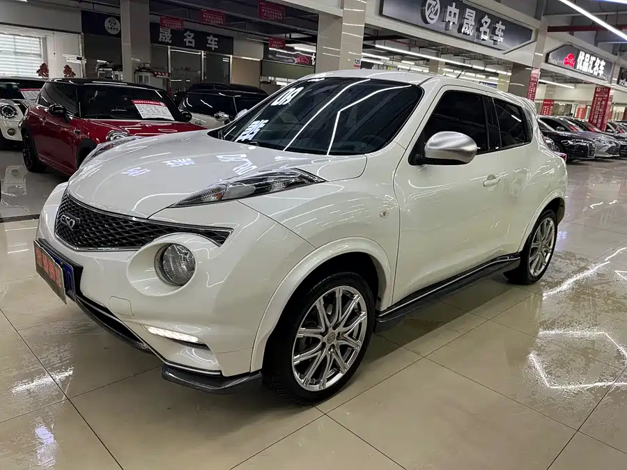 Infiniti ESQ