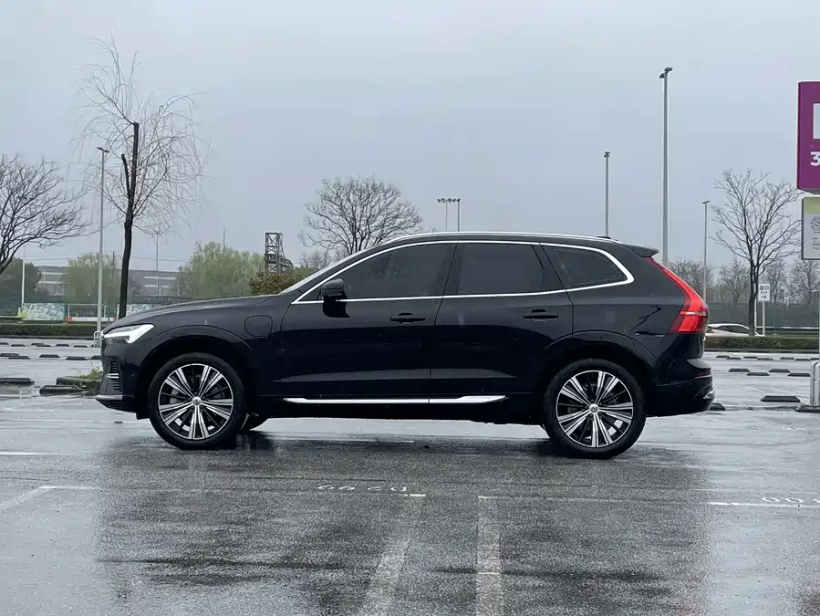 Volvo XC60 Plug-in Hybrid