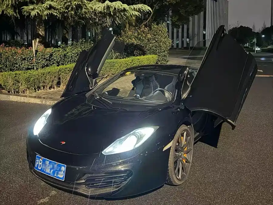 McLaren 12C