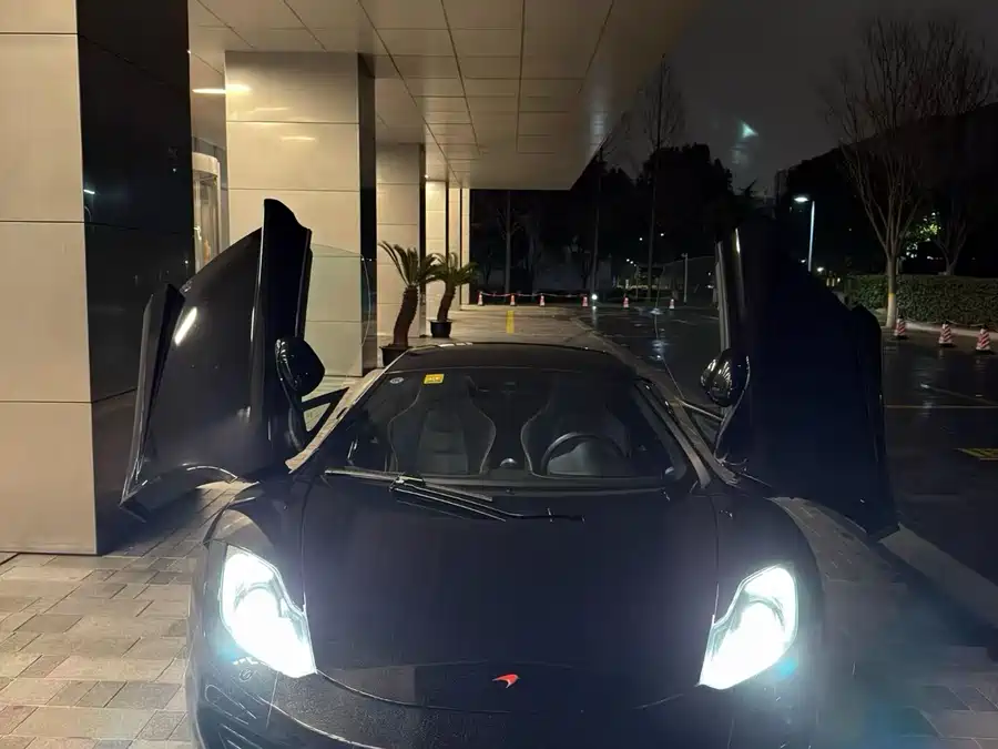 McLaren 12C