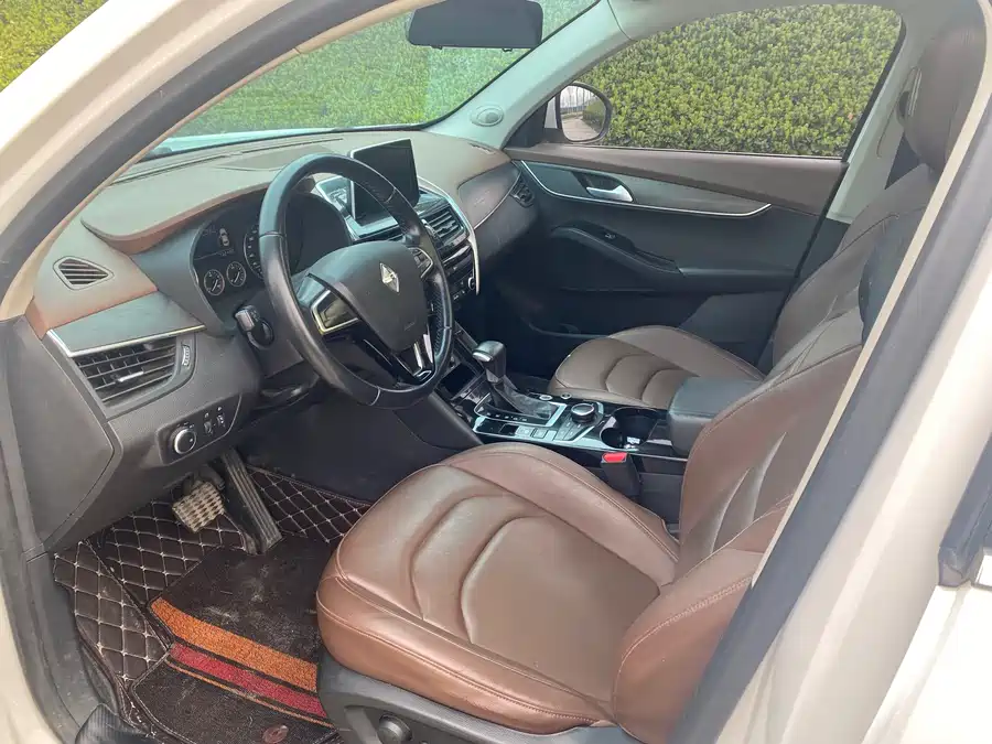 Borgward BX5