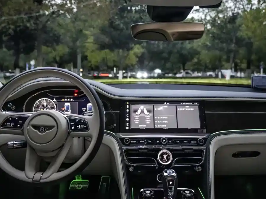 Bentley Flying Spur PHEV