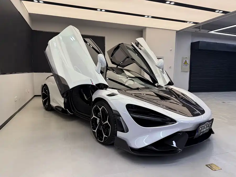 McLaren 720S