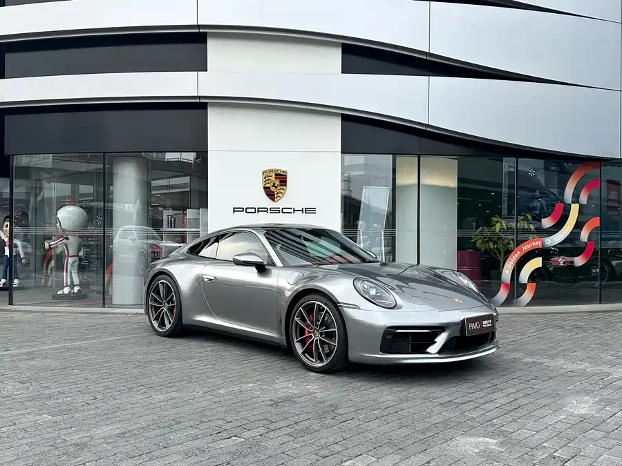 Porsche 911