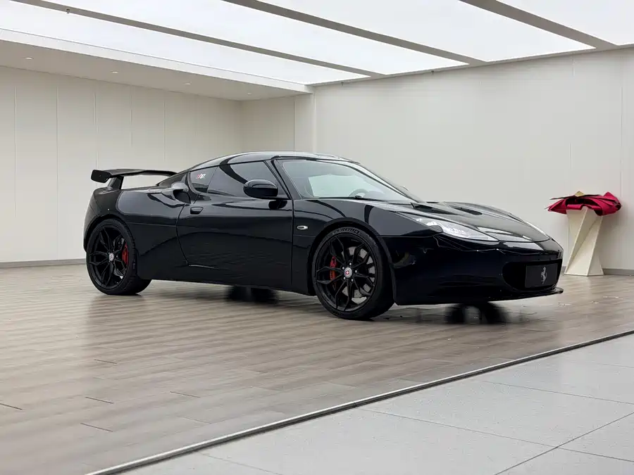 Lotus Evora