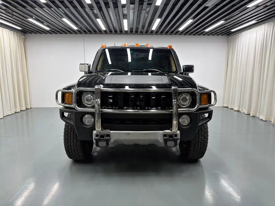 Hummer H3