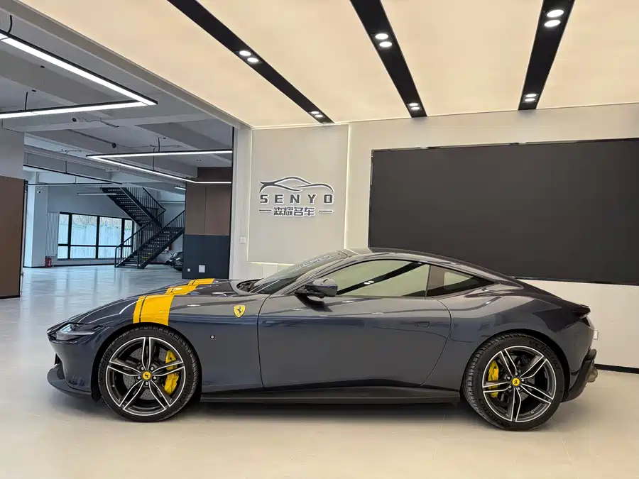 Ferrari Roma