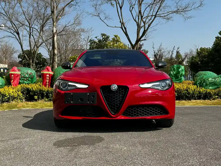Alfa Romeo Giulia