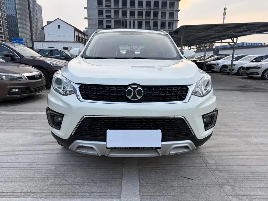 BAIC Saab X35