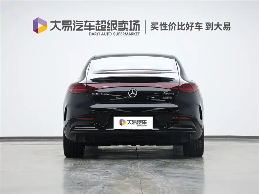 Mercedes Benz EQE