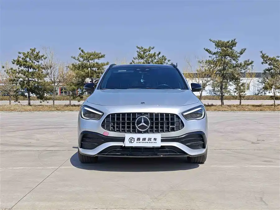 Mercedes Benz GLA AMG