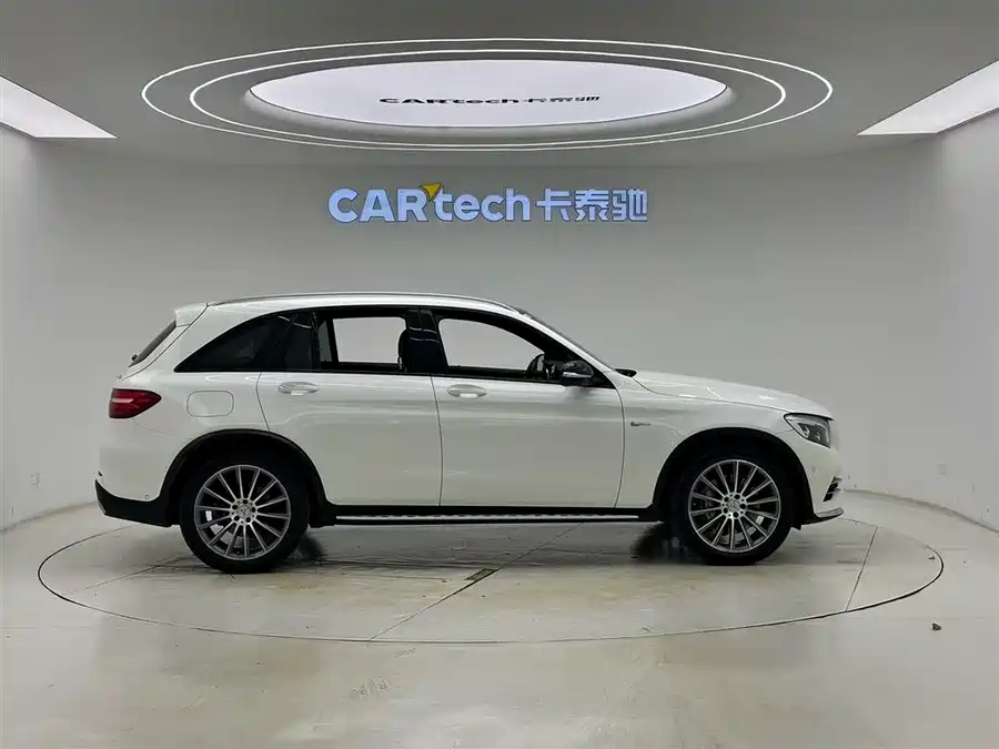 Mercedes Benz GLC AMG