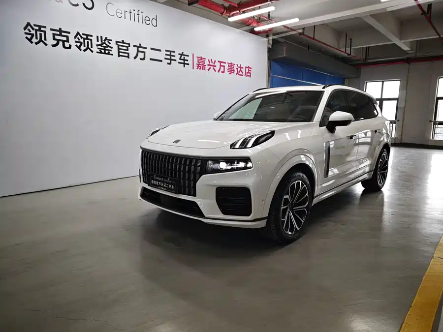 Lynk & Co 09 EM-P