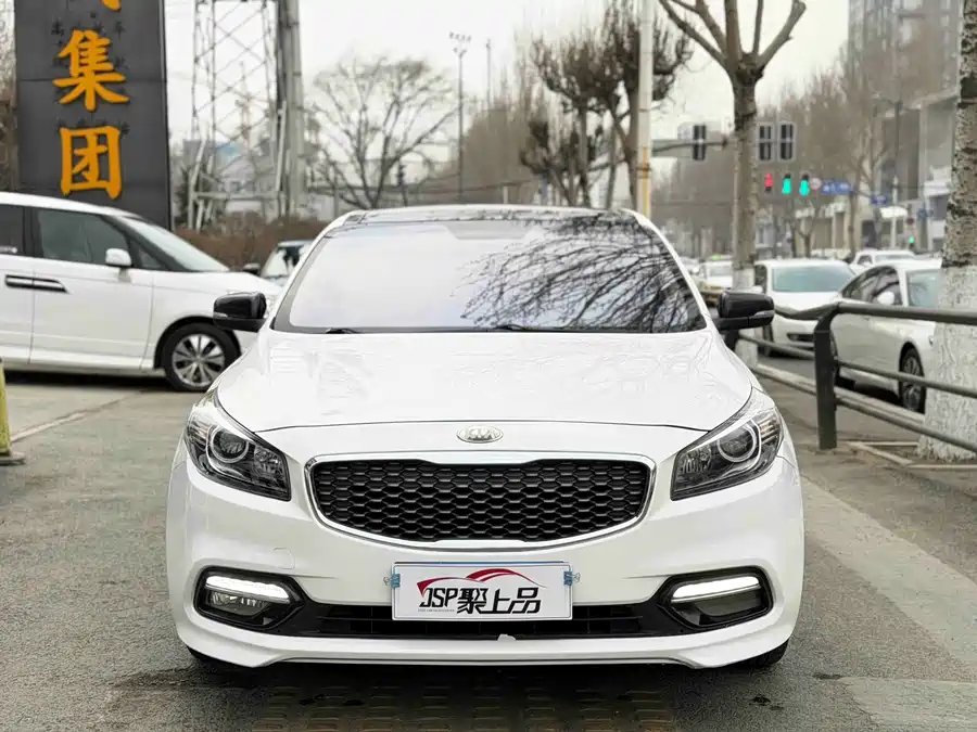 Kia K4