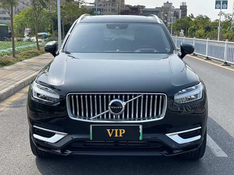 Volvo XC90 Plug-in Hybrid