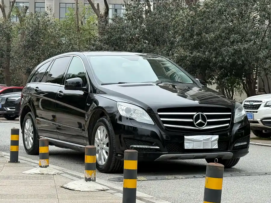 Mercedes Benz R-rated