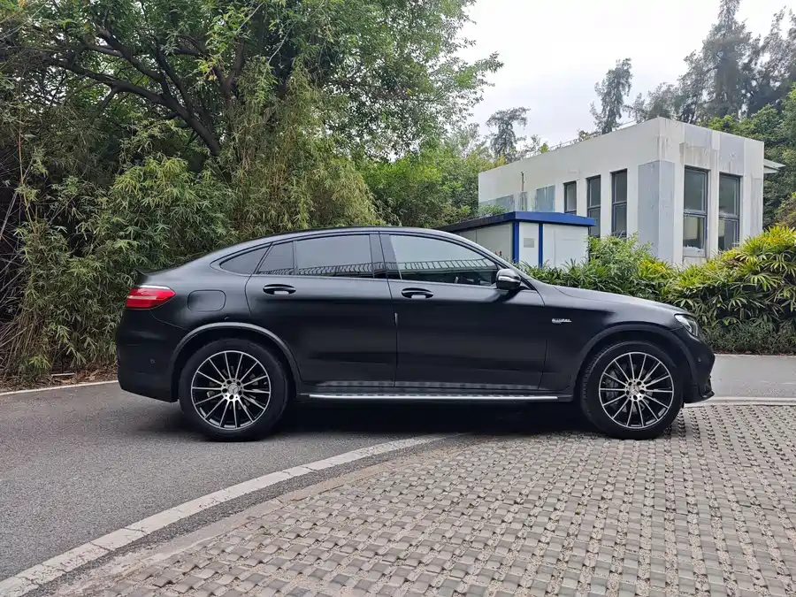 Mercedes Benz GLC Coupe AMG