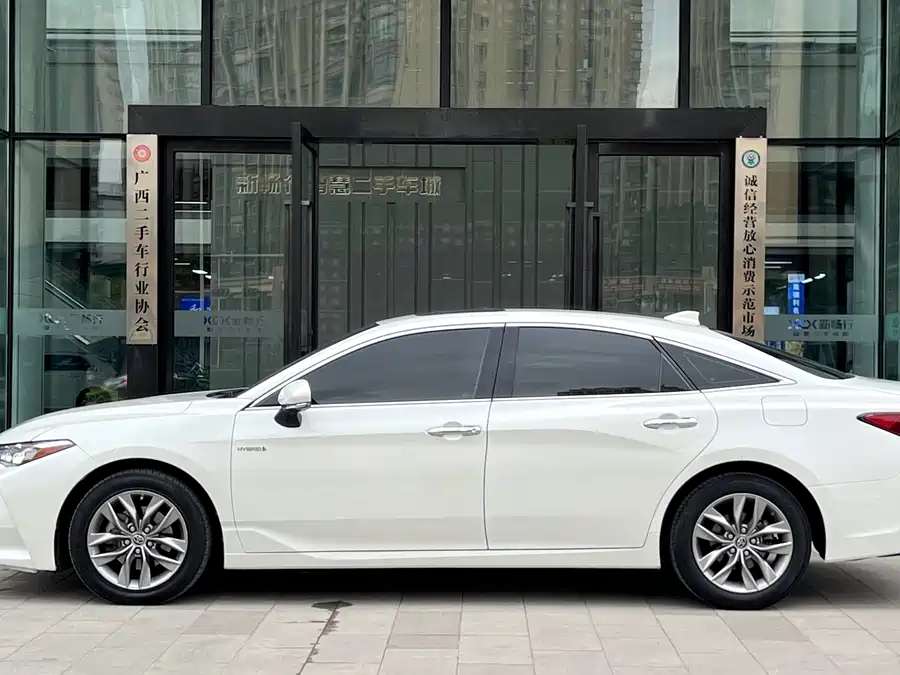 Toyota Avalon