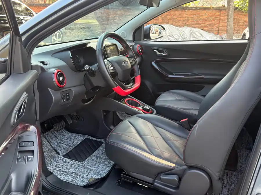 Chery QQ small ant